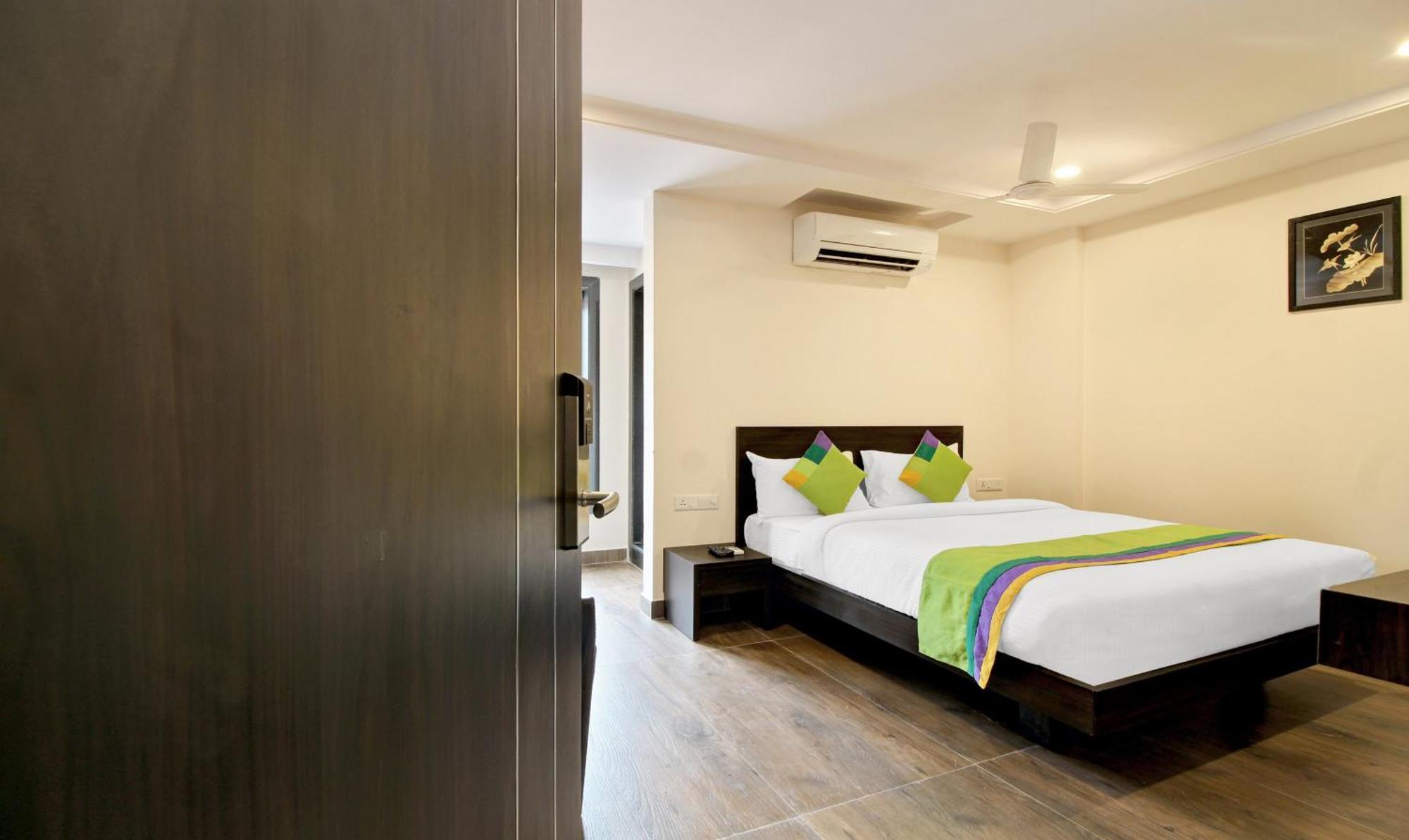 Treebo Excella Hotel Visakhapatnam Buitenkant foto
