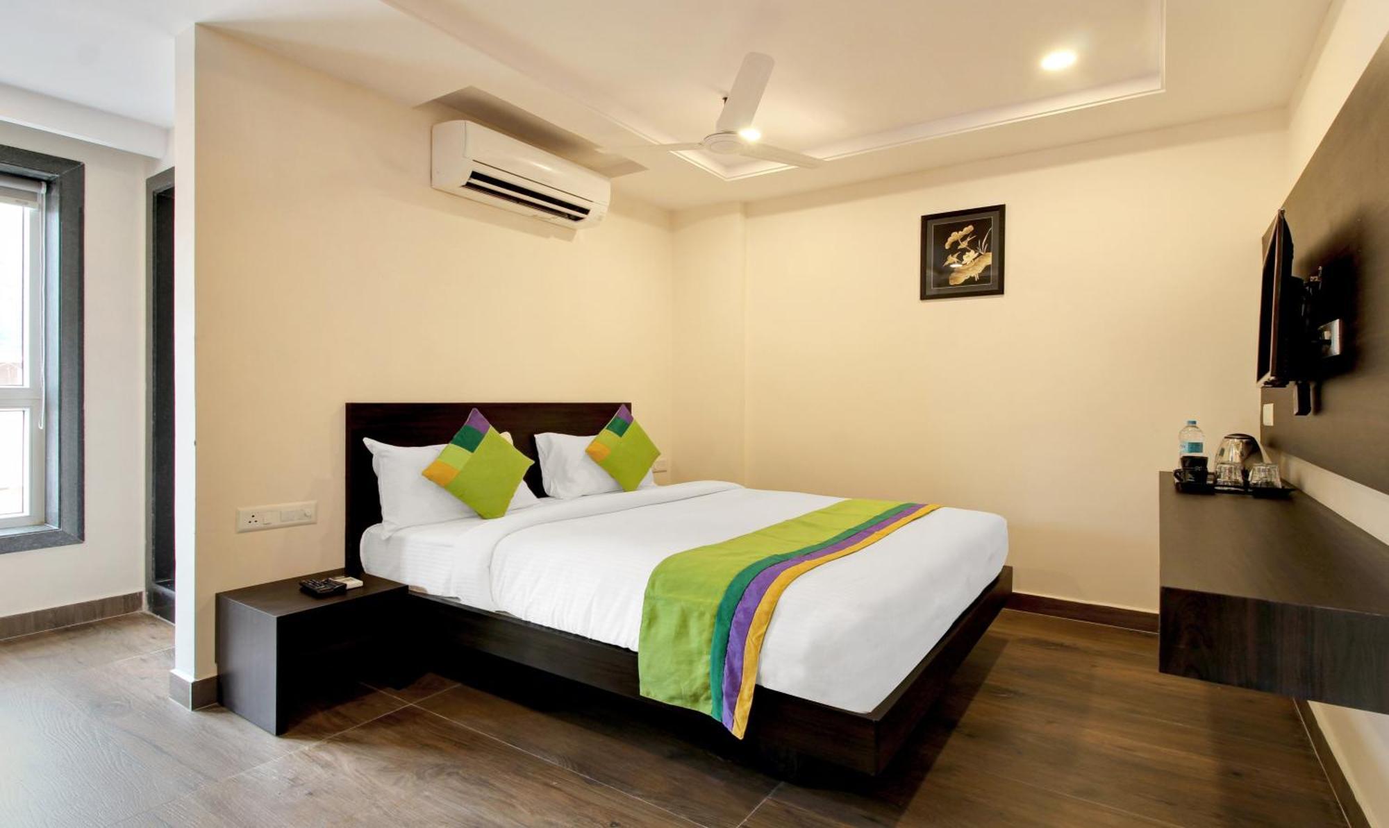 Treebo Excella Hotel Visakhapatnam Buitenkant foto