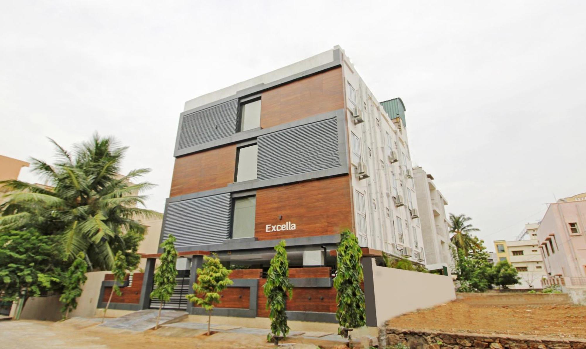 Treebo Excella Hotel Visakhapatnam Buitenkant foto