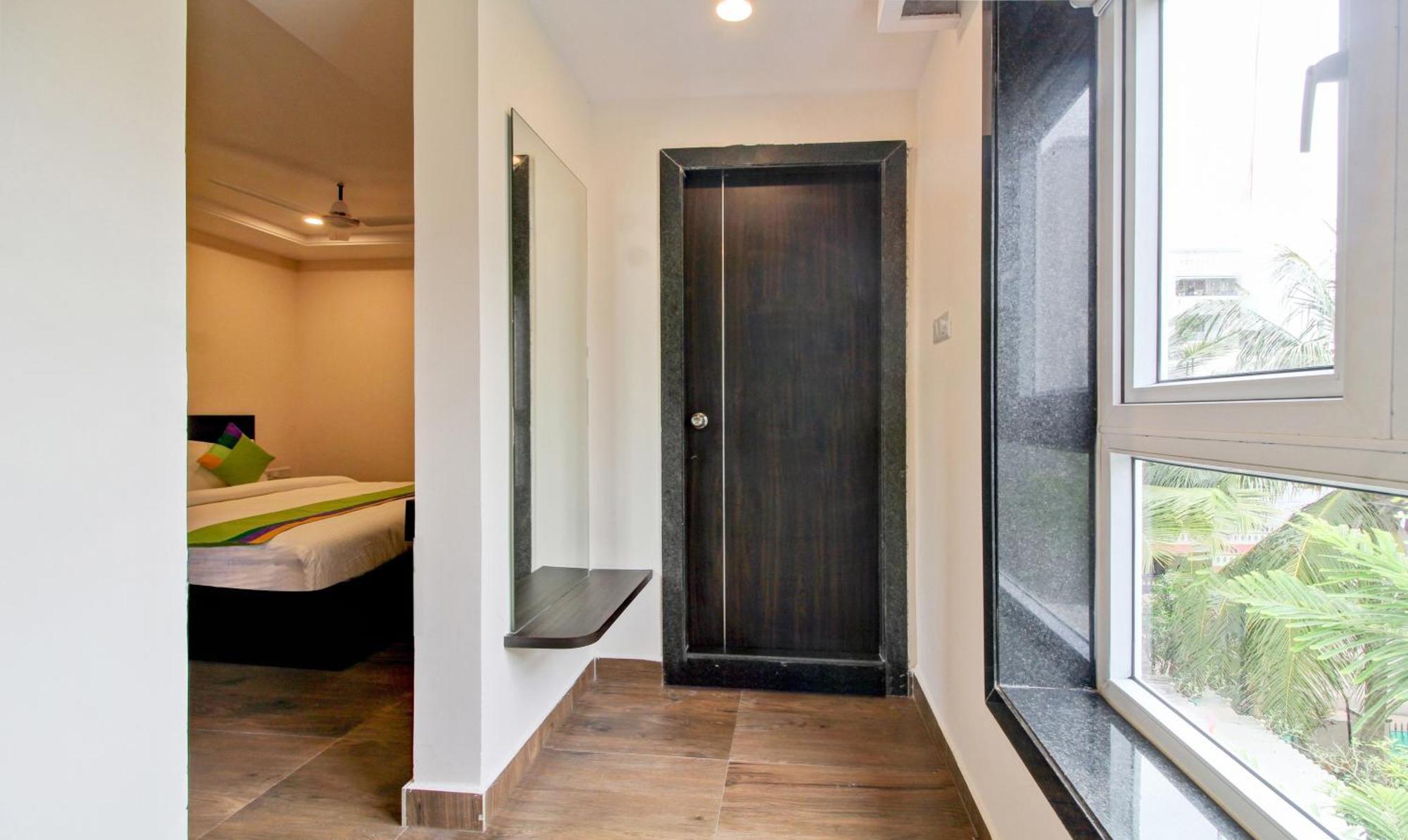 Treebo Excella Hotel Visakhapatnam Buitenkant foto