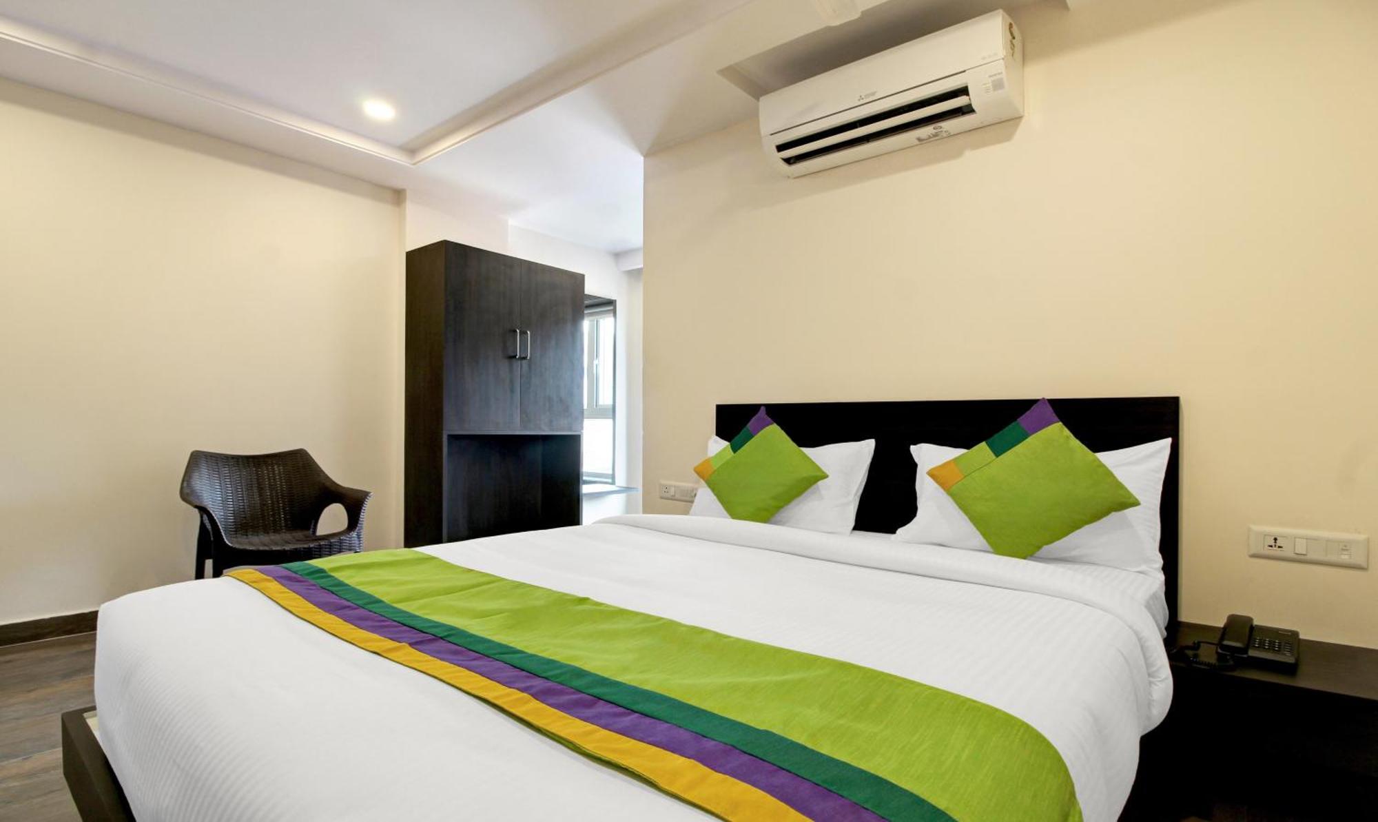 Treebo Excella Hotel Visakhapatnam Buitenkant foto